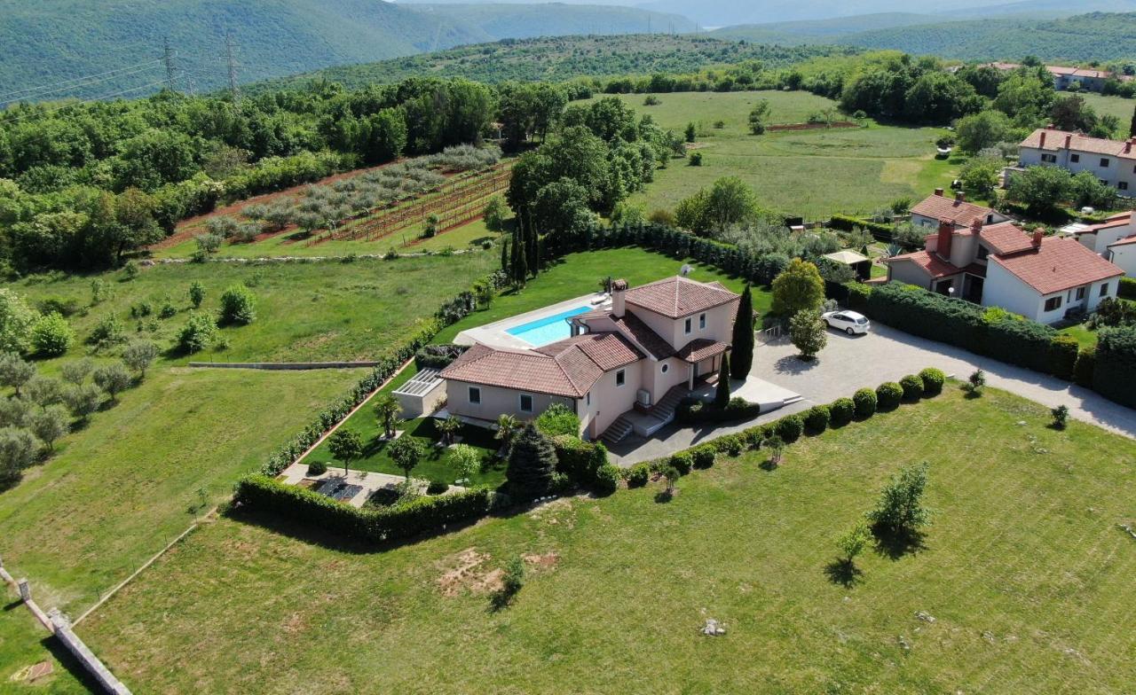 Villa Labin In Zartinj - Luxury Privacy Heated Pool With Auto Cover 외부 사진