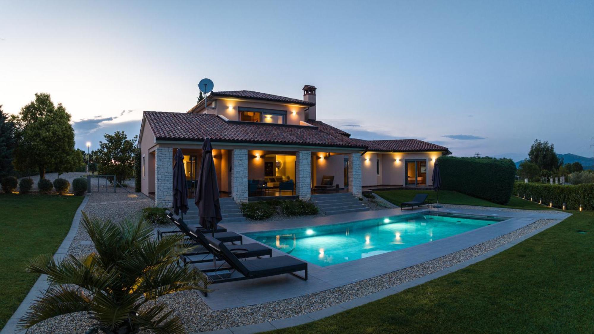 Villa Labin In Zartinj - Luxury Privacy Heated Pool With Auto Cover 외부 사진