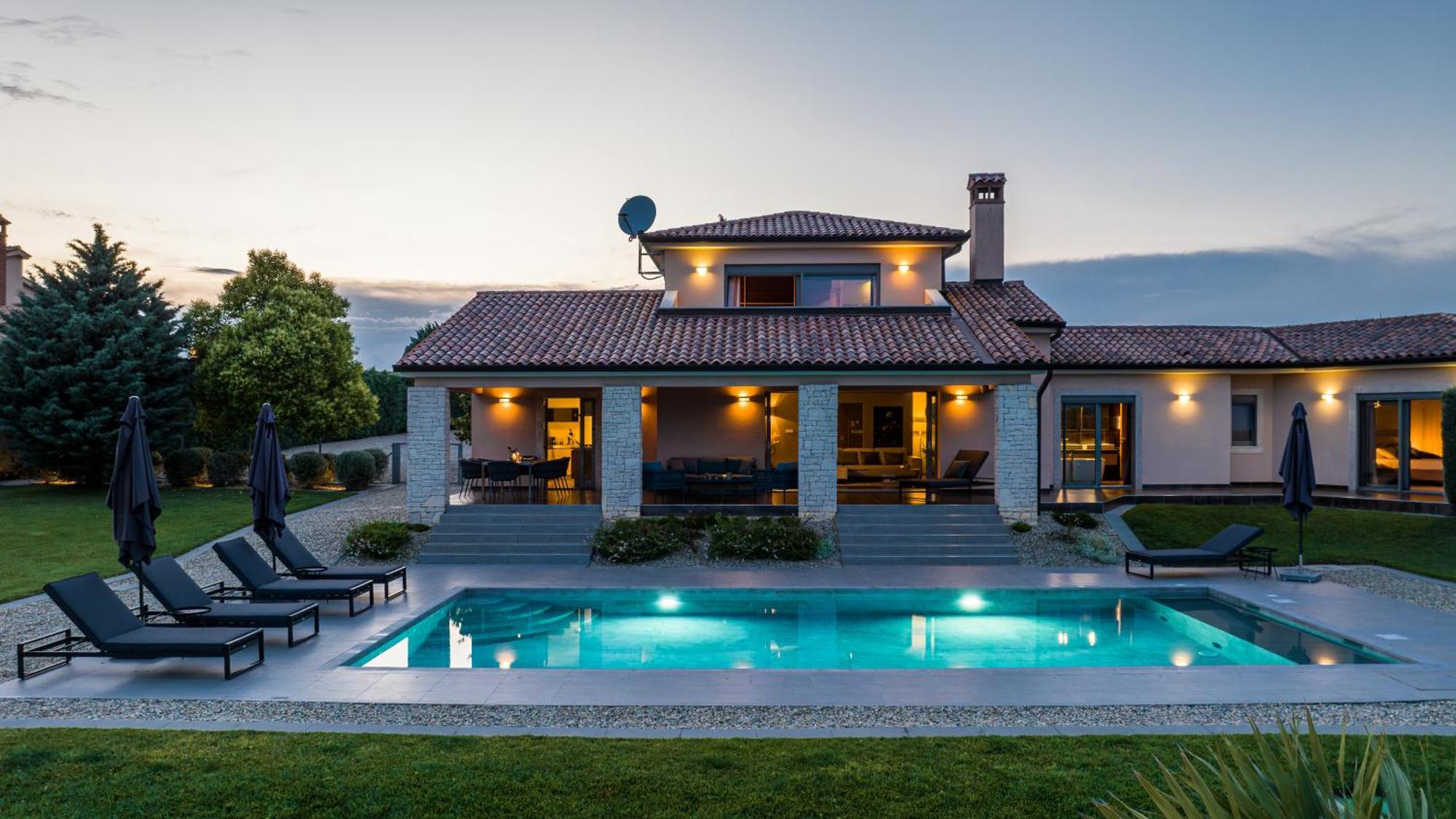 Villa Labin In Zartinj - Luxury Privacy Heated Pool With Auto Cover 외부 사진